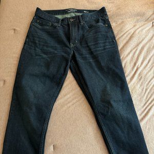 Banana Republic Men's Travel Jean Slim Fit 31 x 32